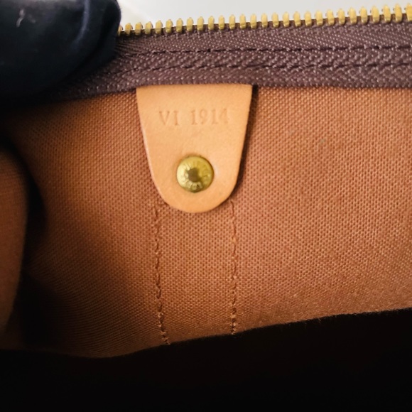 LOUIS VUITTON BANDOULIERE 60 COMES WITH LOUIS VUITTON LARGE BOX! - Picture 8 of 14